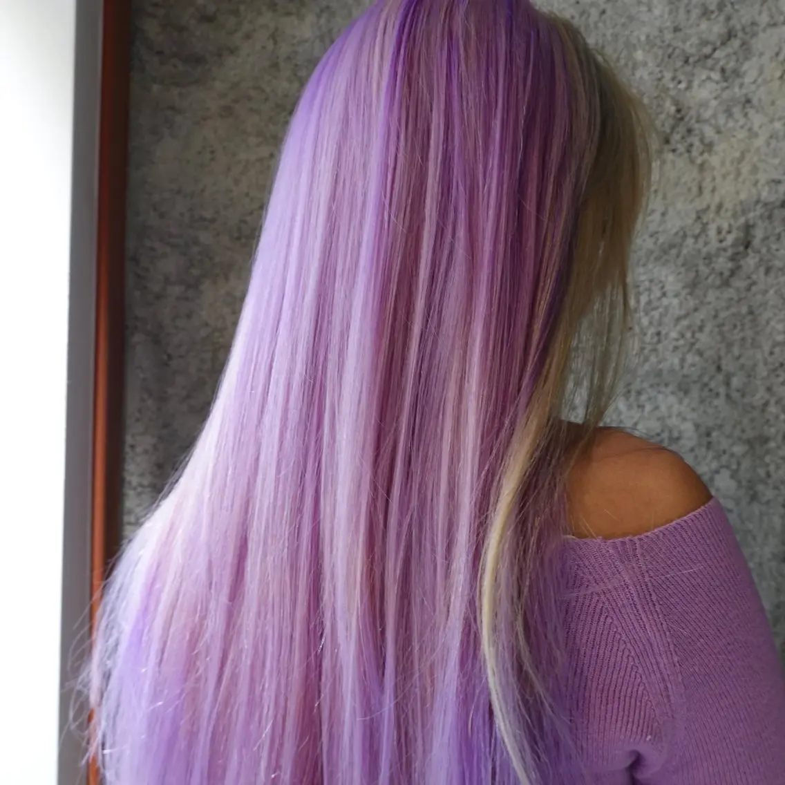 ロング カラー ベージュカラー パープルカラー ホワイトベージュ ﾌﾞﾚｲｽﾞ˚✧₊⁎ ﾚｲﾔｰToriのヘアスタイル