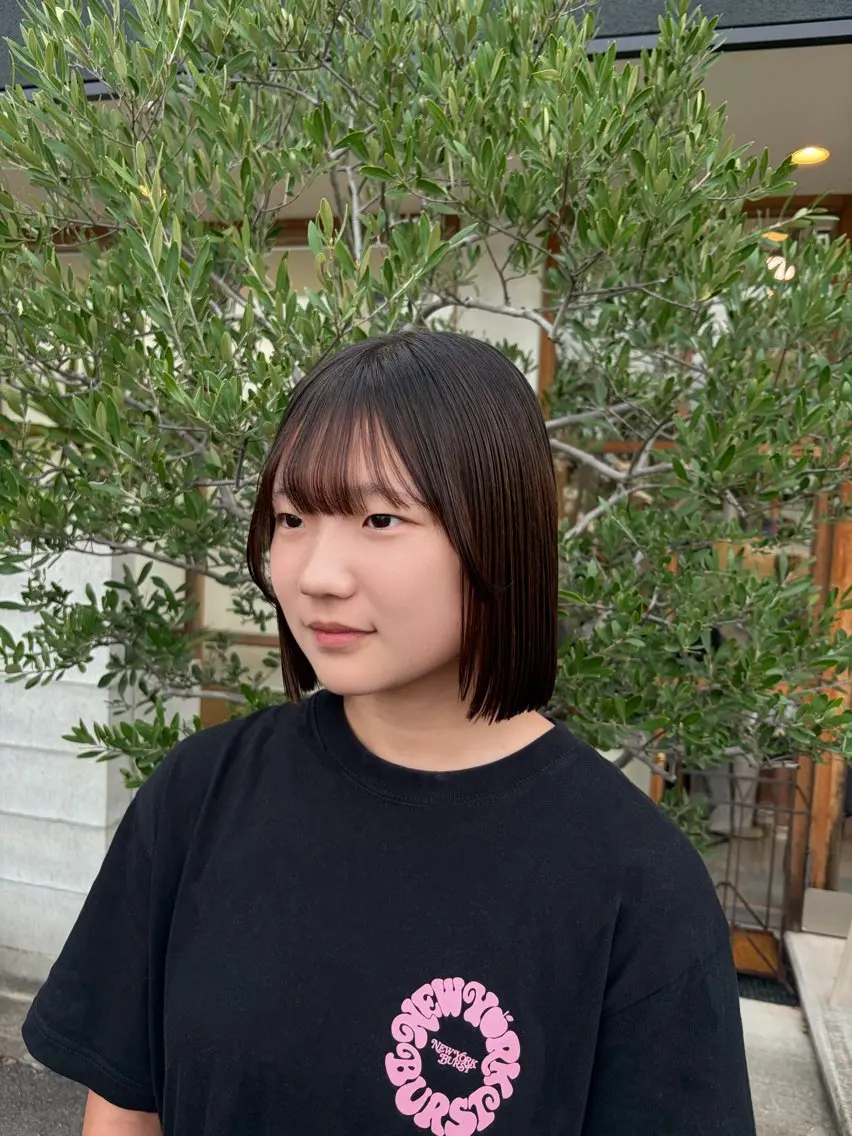 ミディアム パーマ ミディアムパーマ ボブ ストレートパーマ カット 縮毛矯正 トリートメント momoka オリーブ/ベージュのヘアスタイル