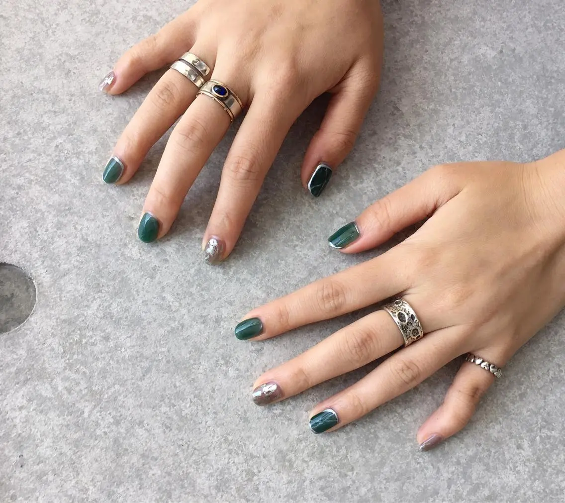 ネイル アートネイル 長さ出し ジェルネイル マットネイル ミラーネイル ハンドネイル nail salon Soeurのネイルデザイン
