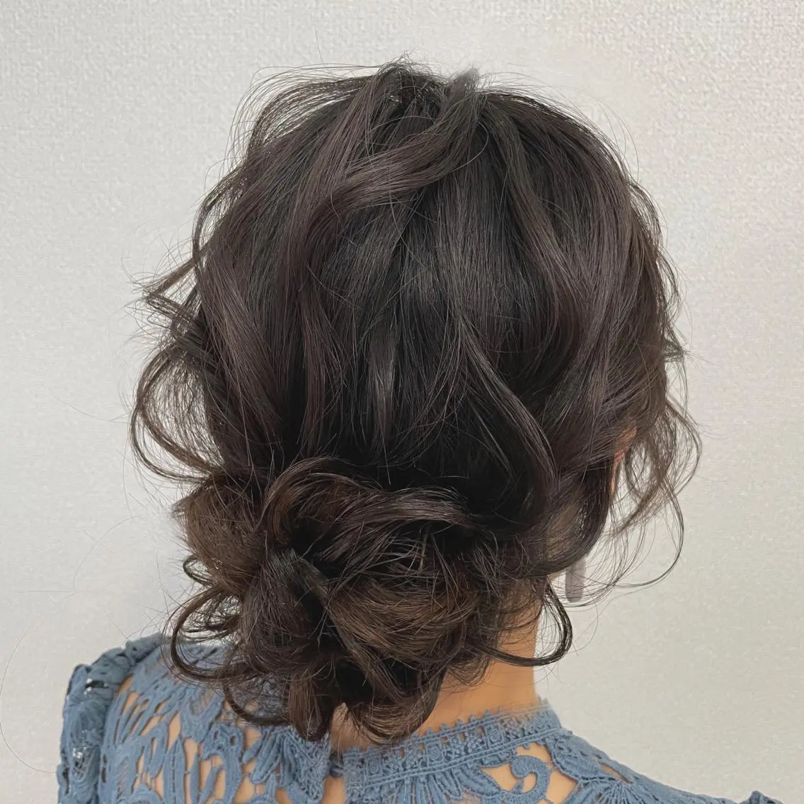 セミロング ヘアアレンジ ヘアセット 【カメレオン】 上村 祥子のヘアスタイル