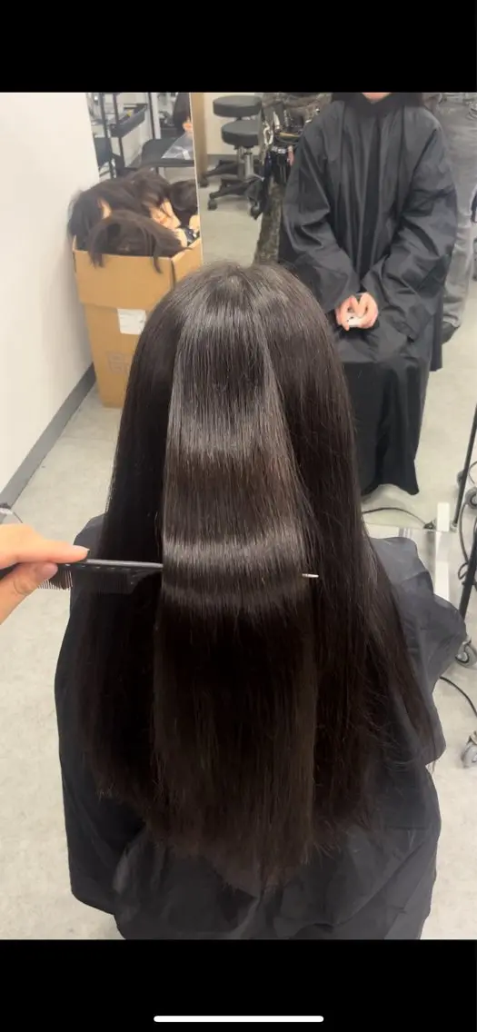 ロング トリートメント 艶髪ハイトーンカラー 渋谷🎀ririkaのヘアスタイル