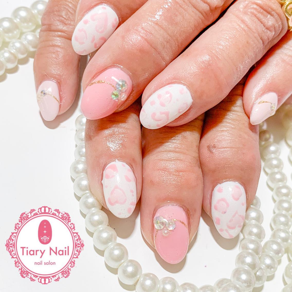 ネイル 桜ネイル 成人式 オフィスネイル 💗🪽Tiary Nail🪽💗のネイルデザイン