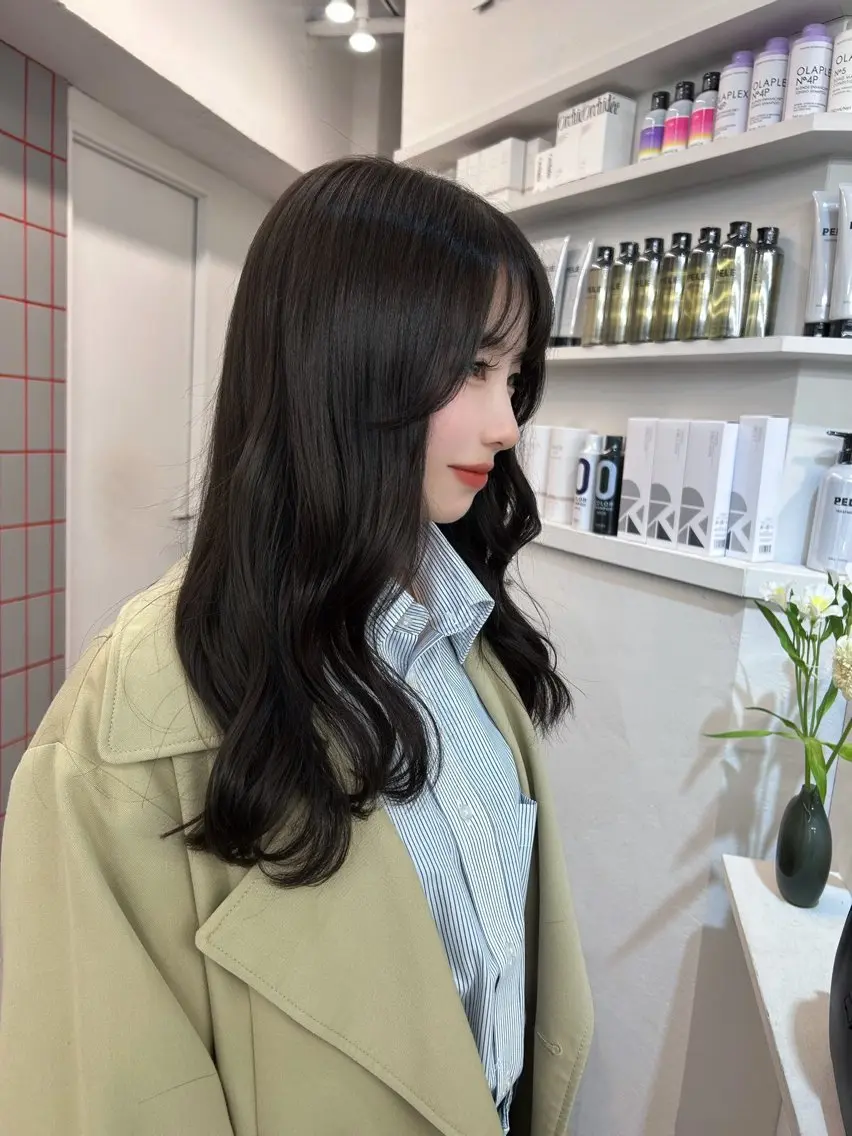 ロング カラー ベージュカラー ブリーチ ブラウンカラー 透明感カラー ダブルカラー ヘアカラー トリートメント 💍モテる艶髪 透明感カラー💖のヘアスタイル