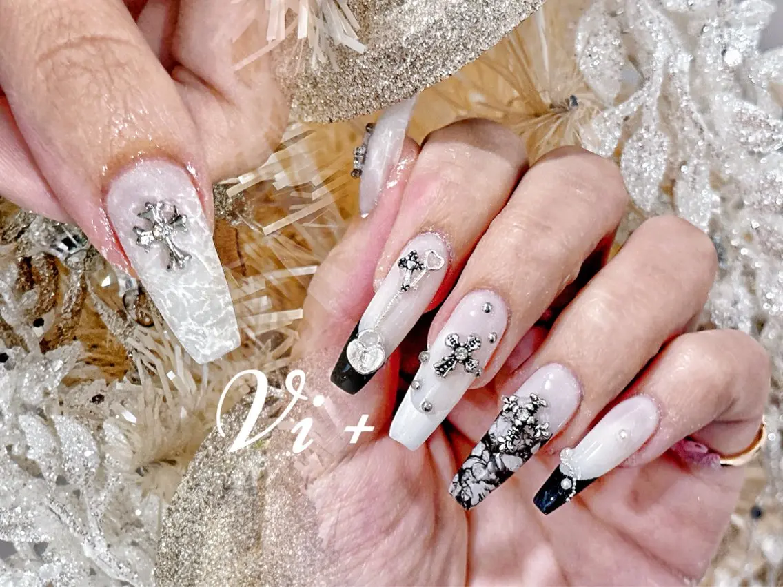 ネイル ハンドネイル ✨Nailsalon Vi+✨のネイルデザイン