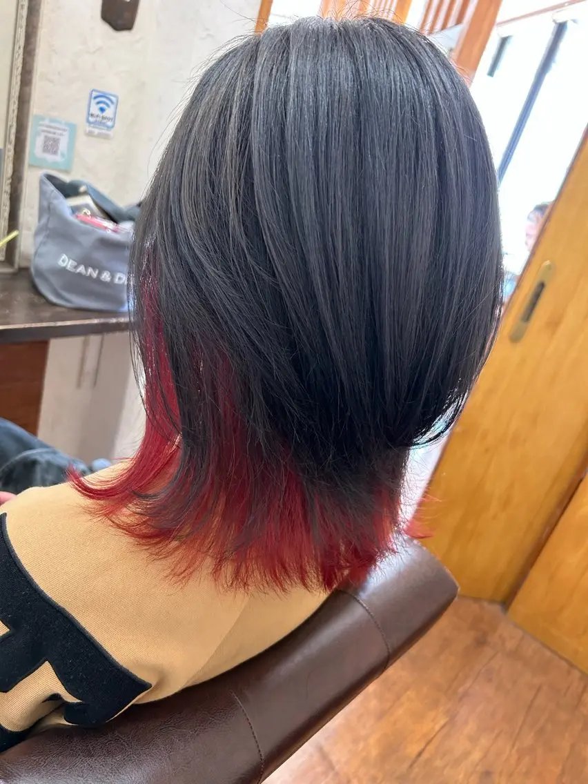 ミディアム カラー 比嘉 秀弥のヘアスタイル