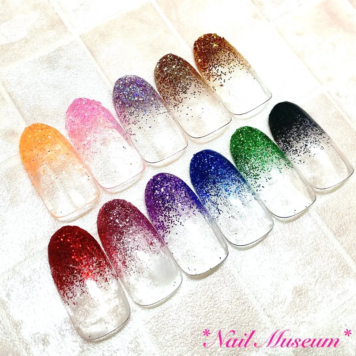 ネイル ブルー ジェルネイル グラデーション ラメ(グリッター) ラメグラデーション ハンドネイル nailmuseum KAMATARIのネイルデザイン