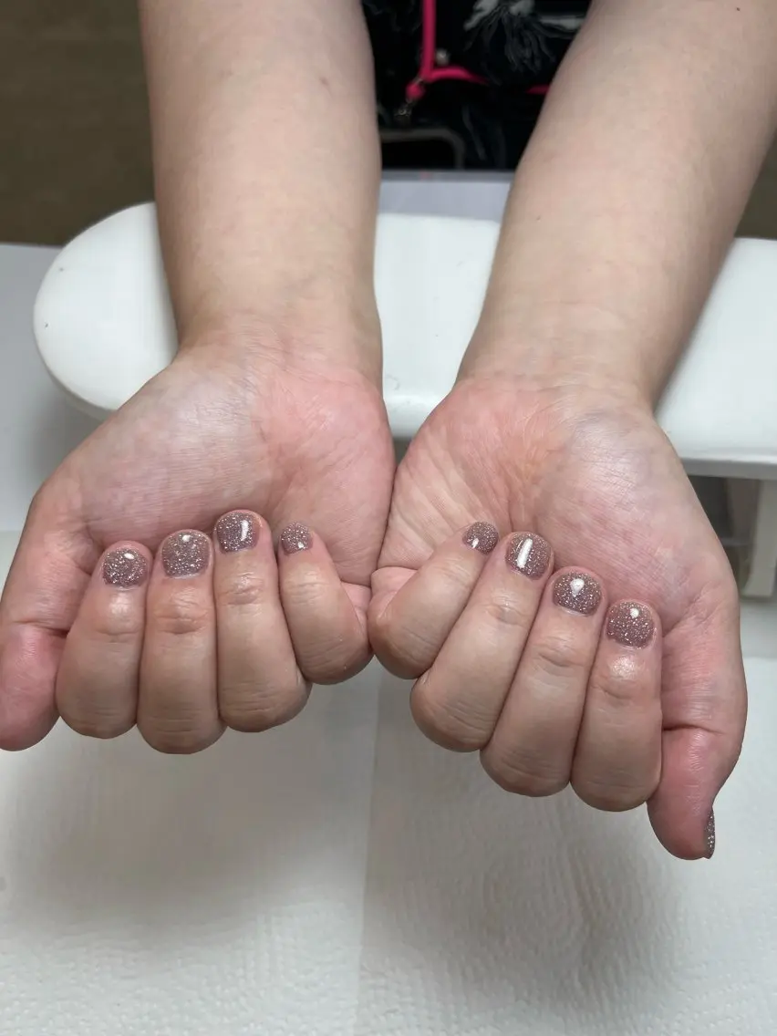ネイル フラッシュネイル 和泉 奈々子のネイルデザイン