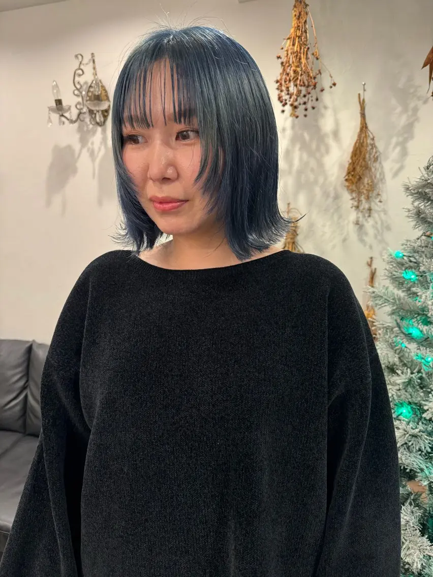 ショート カラー ボブ 顔まわりレイヤー レイヤーカット ヘアカラー m ā l o.🌷 サカモトマイコのヘアスタイル