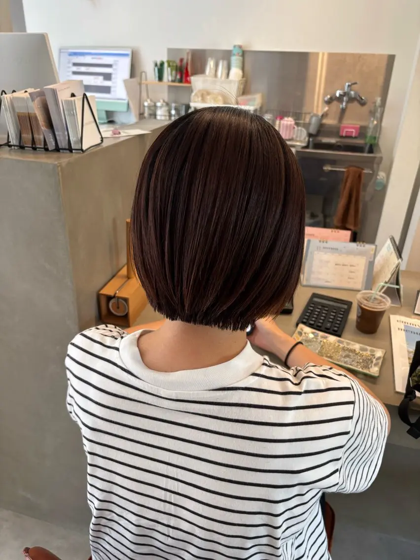 ショート ショートボブ ボブ ショートヘア 縮毛矯正 苅郷 羽瑛のヘアスタイル