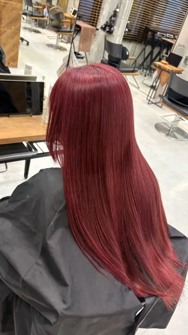 ロング カラー ヘアカラー KAEDE🌺Wカ ラー/ホワイトカラーのヘアスタイル