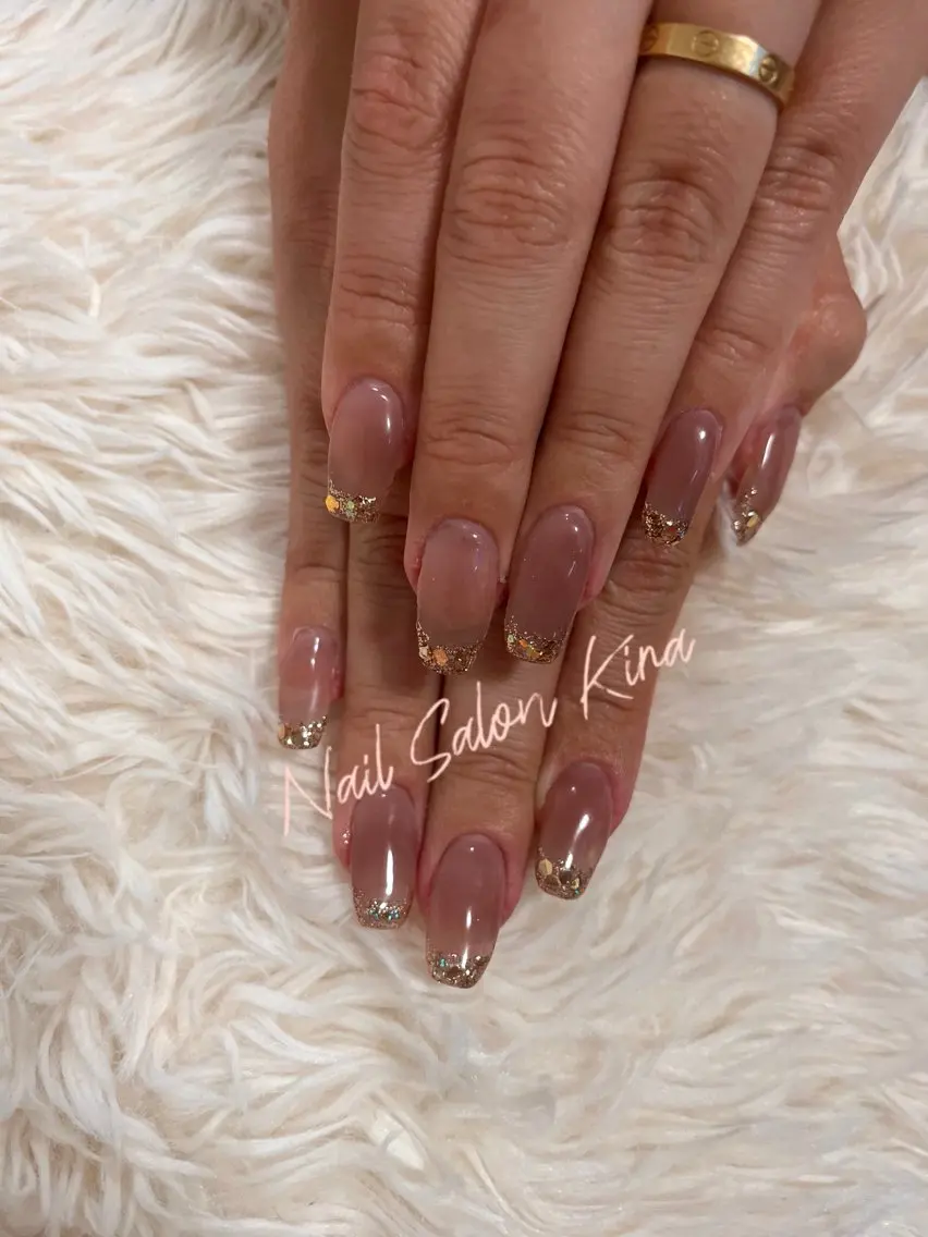 ネイル フレンチネイル ガラスフレンチ ⭐️ saki⭐️のネイルデザイン