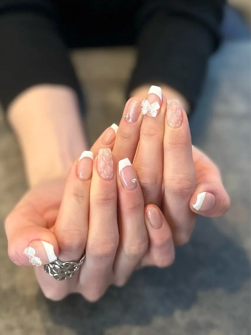 ネイル フレンチネイル マグネットネイル 大理石ネイル(マーブル) ミラーネイル ニュアンスネイル nail salon amanoのネイルデザイン