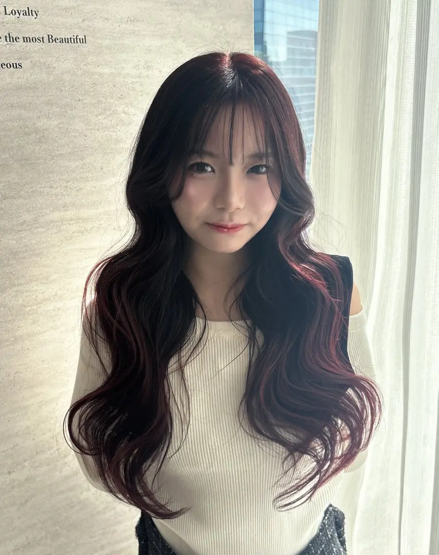 ロング カラー ヘアアレンジ ヘアカラー JUNO韓国ヘア MIAN.⋆𝜗𝜚のヘアスタイル