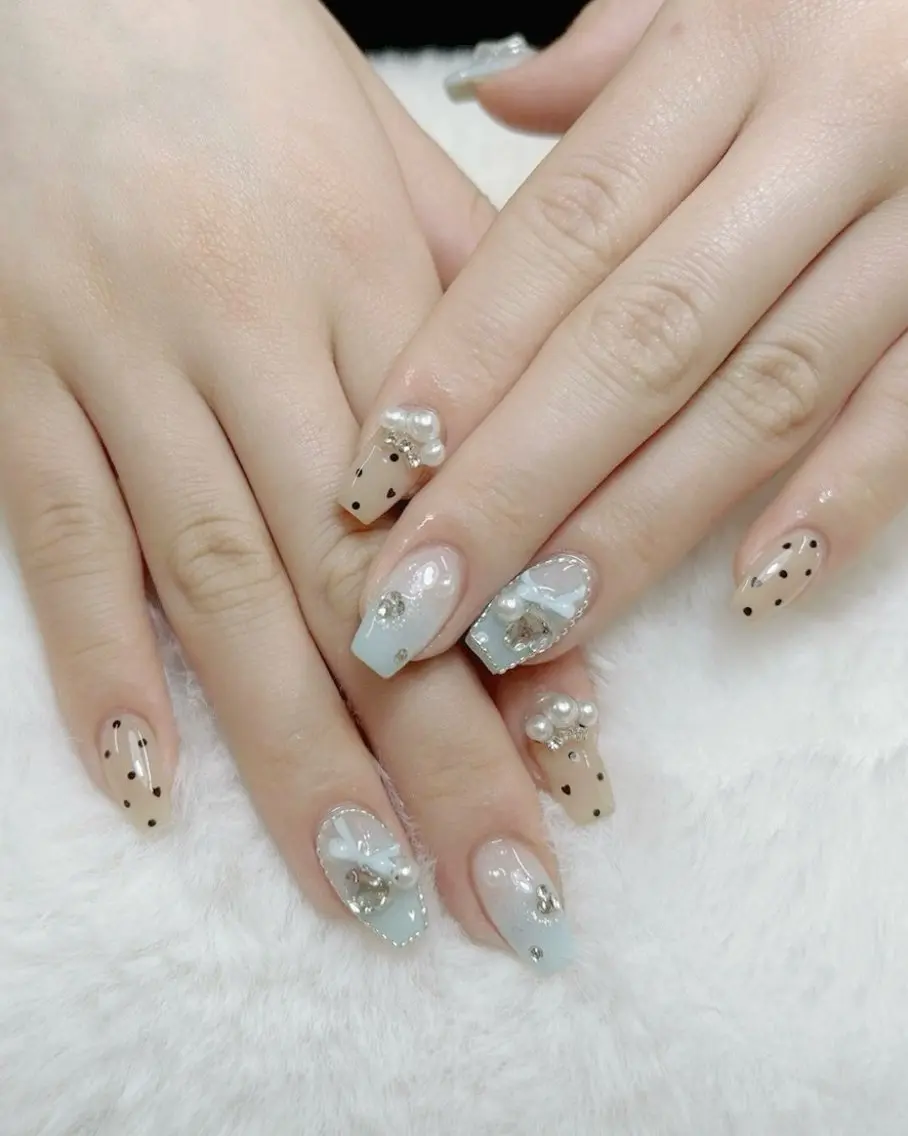 ネイル 韓国ネイル 水色 夏ネイル ワンホンネイル ハンドネイル ハンドケア Speraネイル 大宮店🎀のネイルデザイン