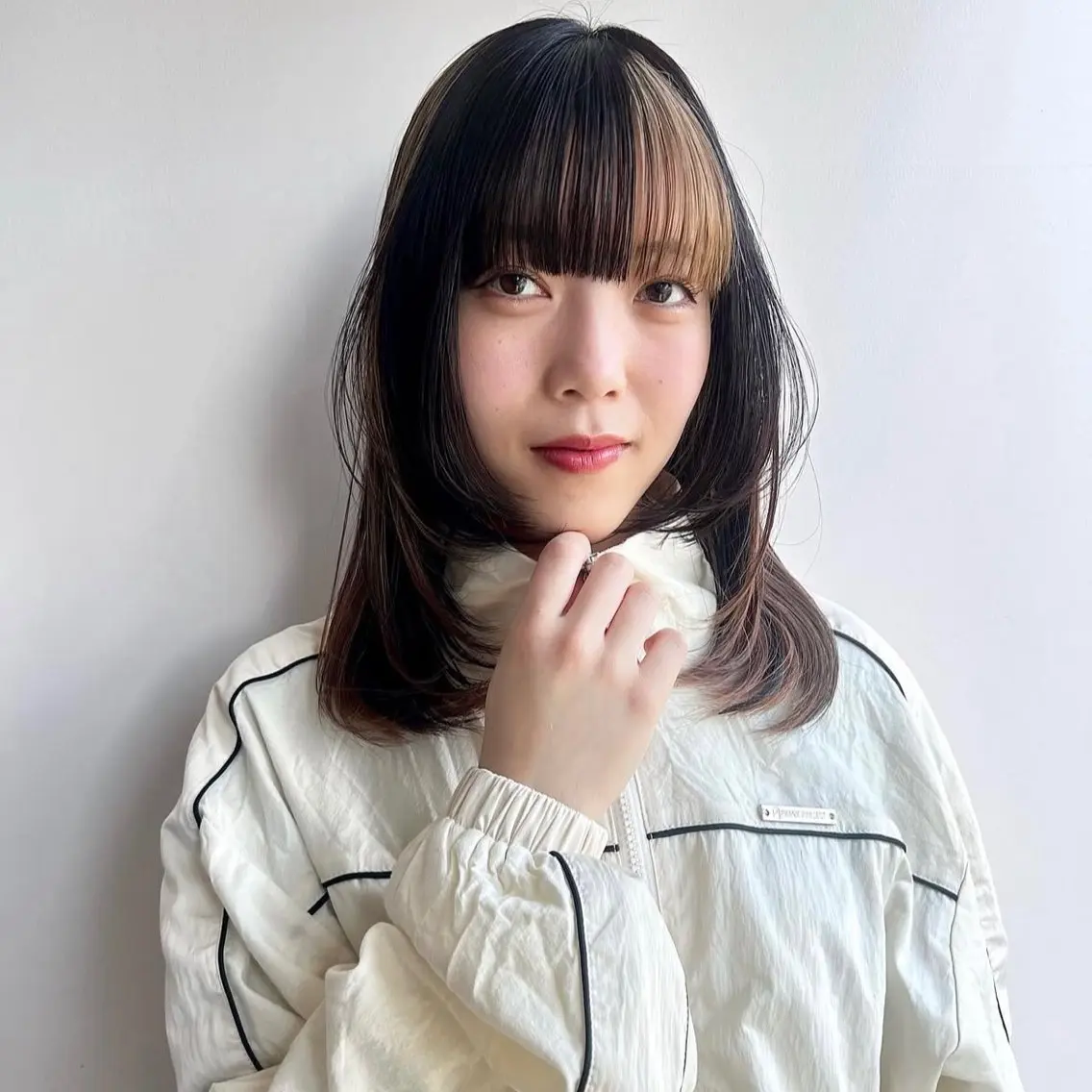 ミディアム カラー カット ヘアカラー トリートメント レイヤー / メンズ 🇰🇷 細江 美紅のヘアスタイル