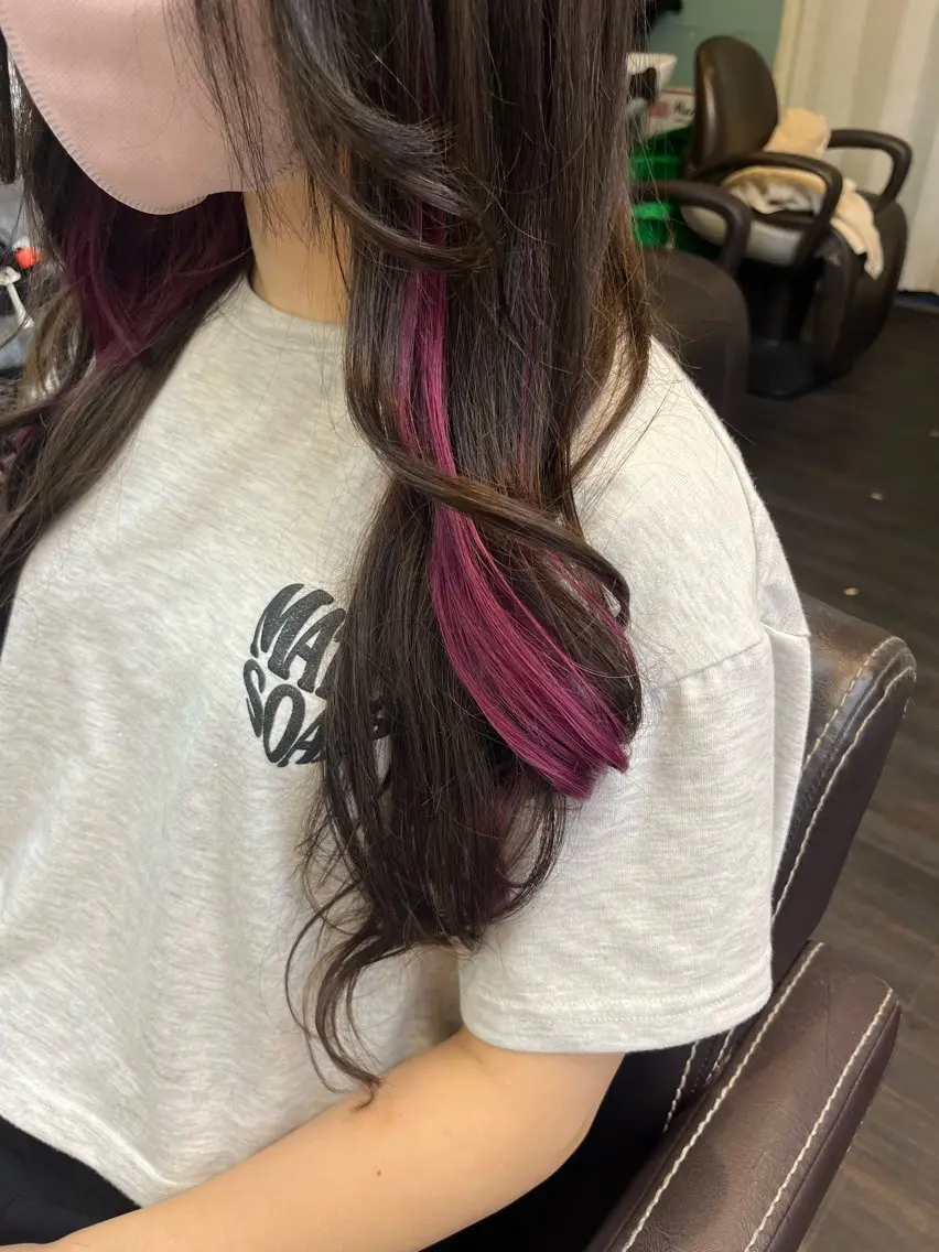 ロング はやと【エクステ ×ブリーチ特化】のヘアスタイル