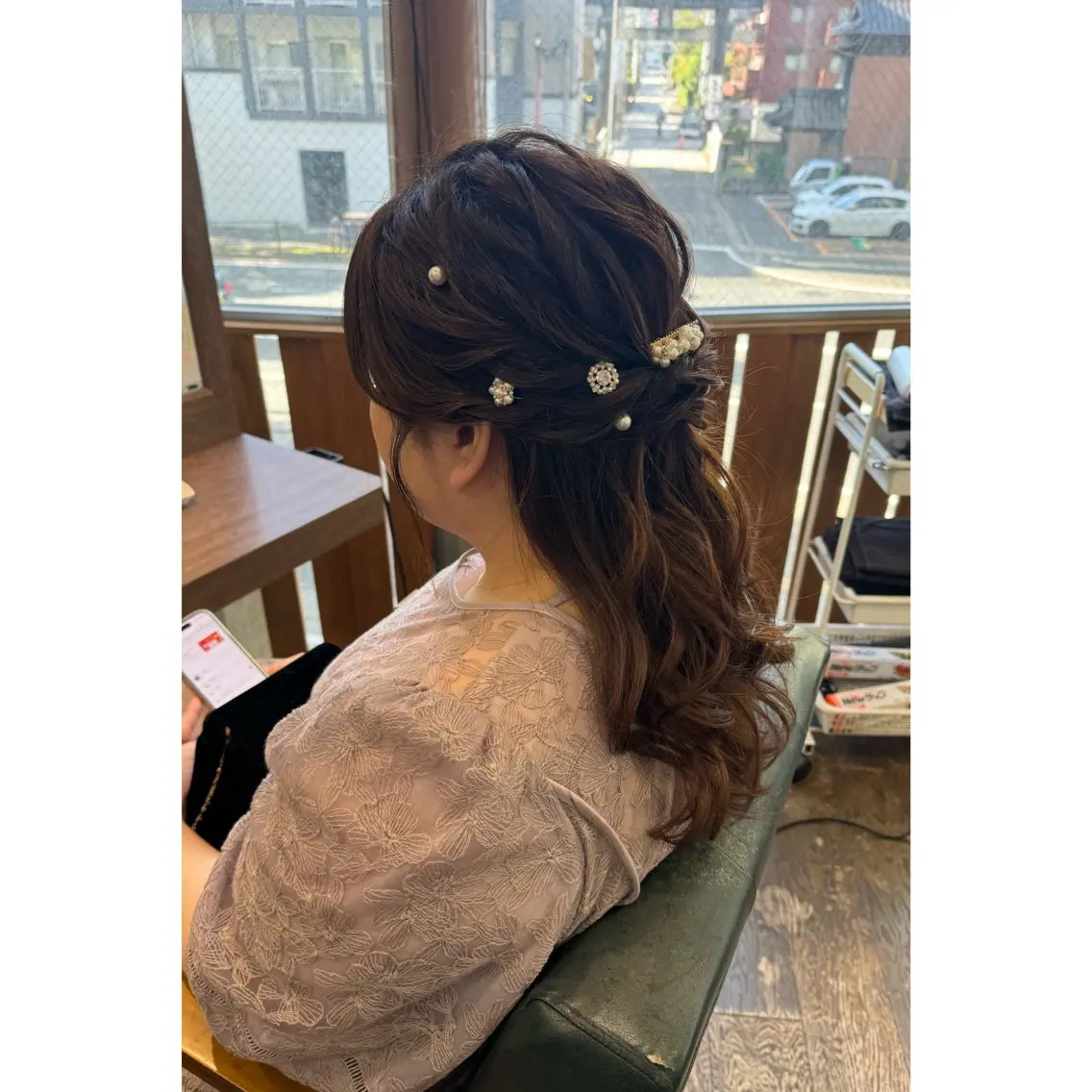 ロング ヘアアレンジ ハーフアップ ヘアセット ハイトーン/ ダブルカラー/透明感のヘアスタイル