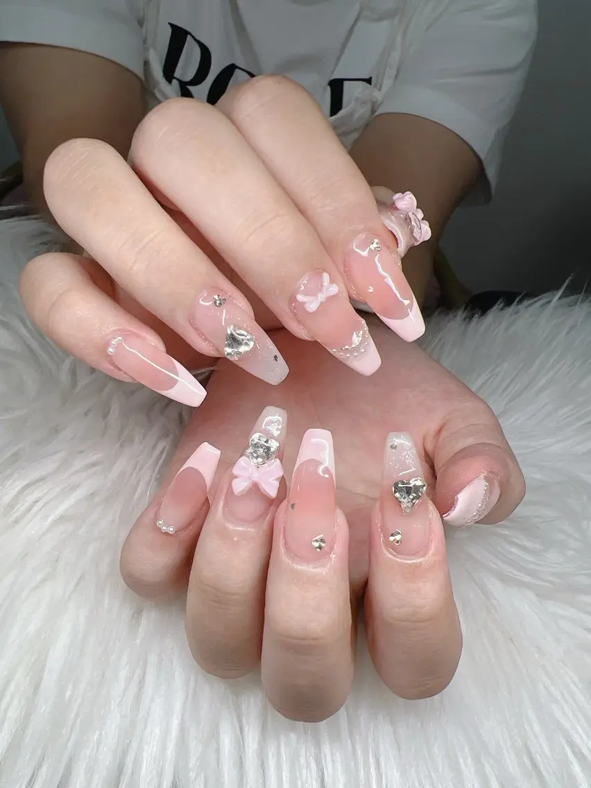 ネイル ハンドネイル Lee Nails チップ長さだし専門店のネイルデザイン