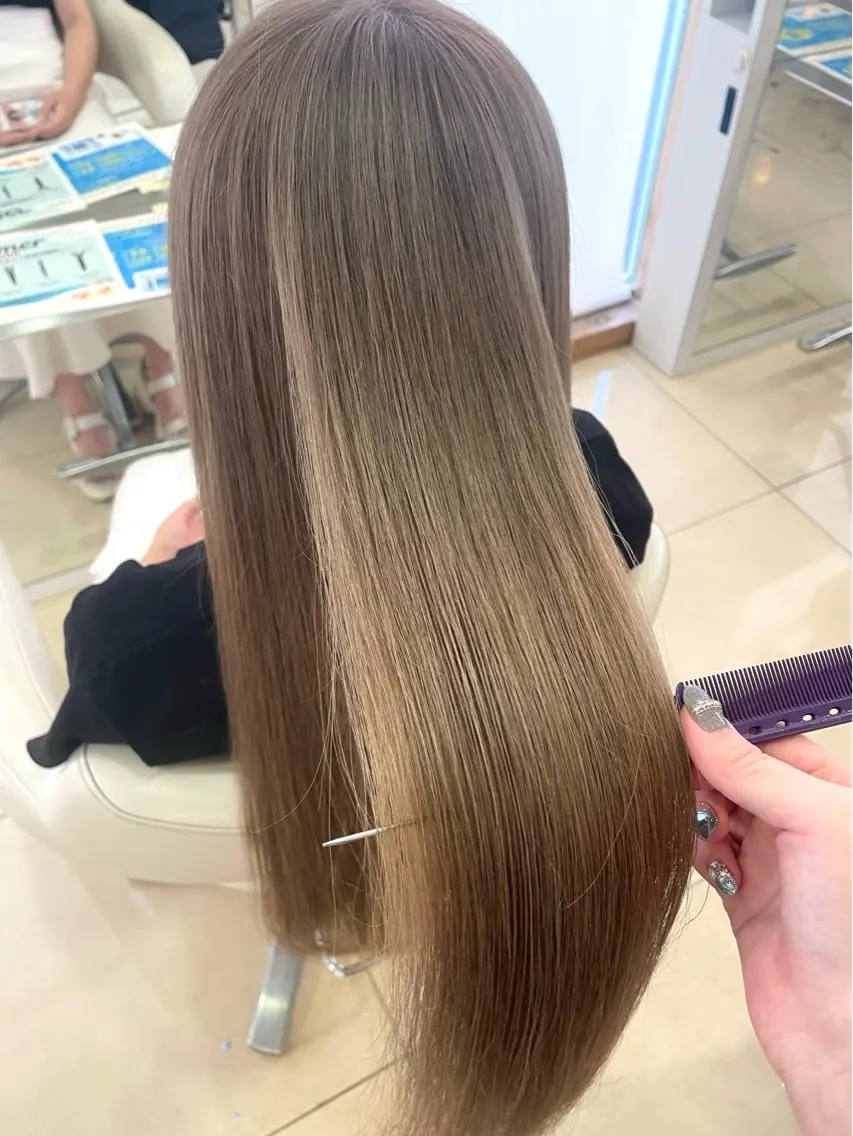 【新規様限定クーポン】🎀ケアブリーチ込み➕カラーエステ🎀Aujuaトリートメント付き💖の写真