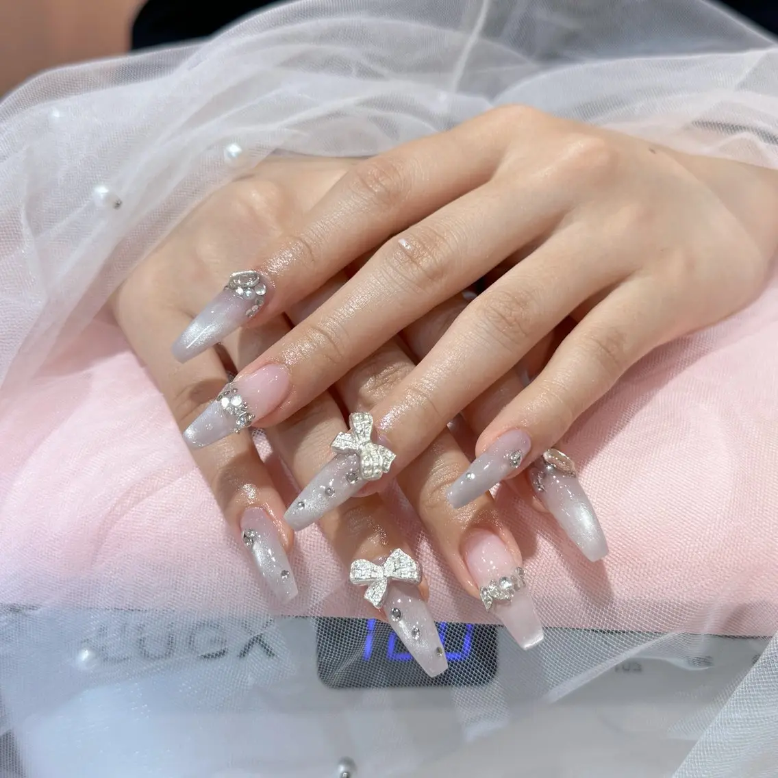 ネイル ハンドネイル Anmi Nailsのネイルデザイン