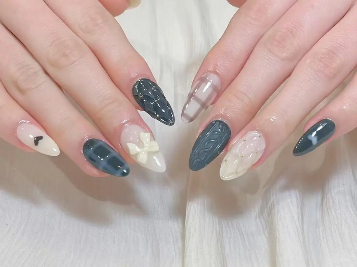 ミディアム ハンドネイル 💅 リリアのネイルデザイン