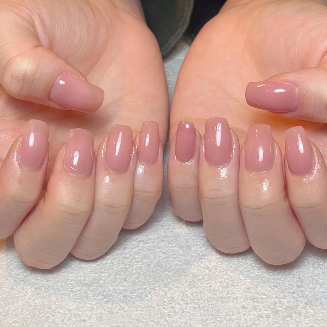 ネイル ハンドネイル nailroom DIASOMNIAのネイルデザイン