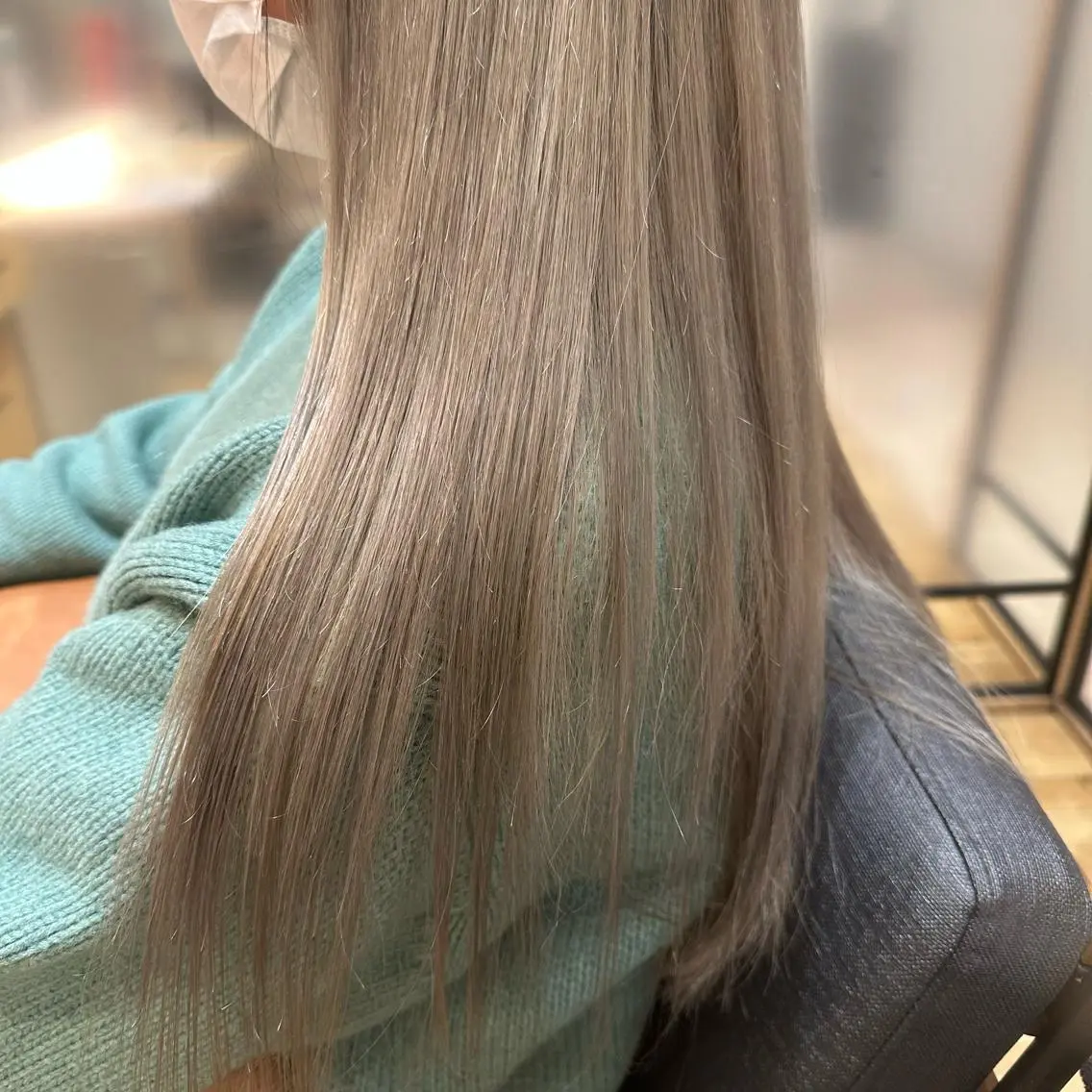 ロング カラー ブリーチ ケアブリーチ ヘアカラー トリートメント Nao 【EIGHT札幌】のヘアスタイル