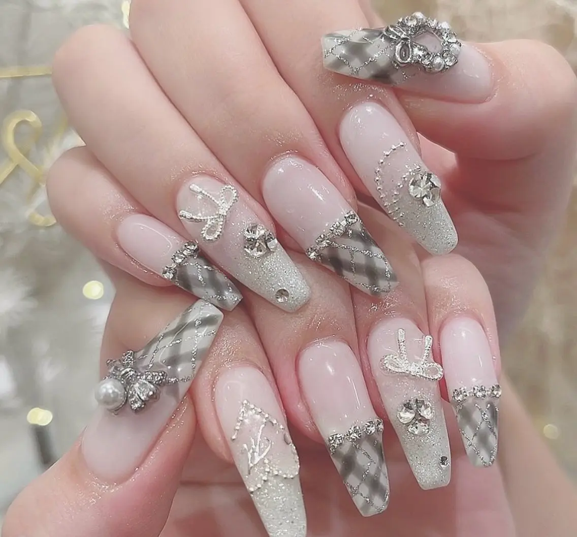 ネイル ハンドネイル D-BEAUTY Nailsalonのネイルデザイン
