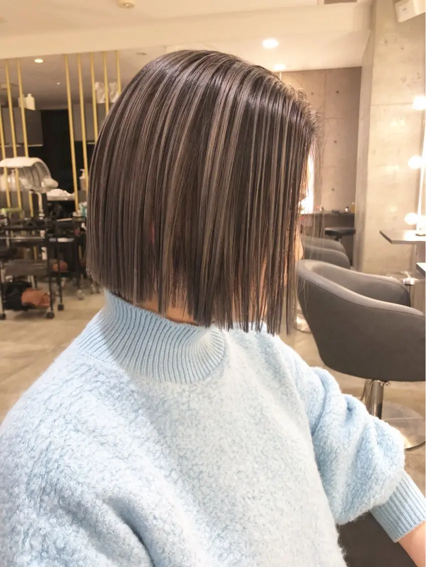 ショート カラー カット ヘアカラー トリートメント Noe心斎橋 堀田 朋宏のヘアスタイル