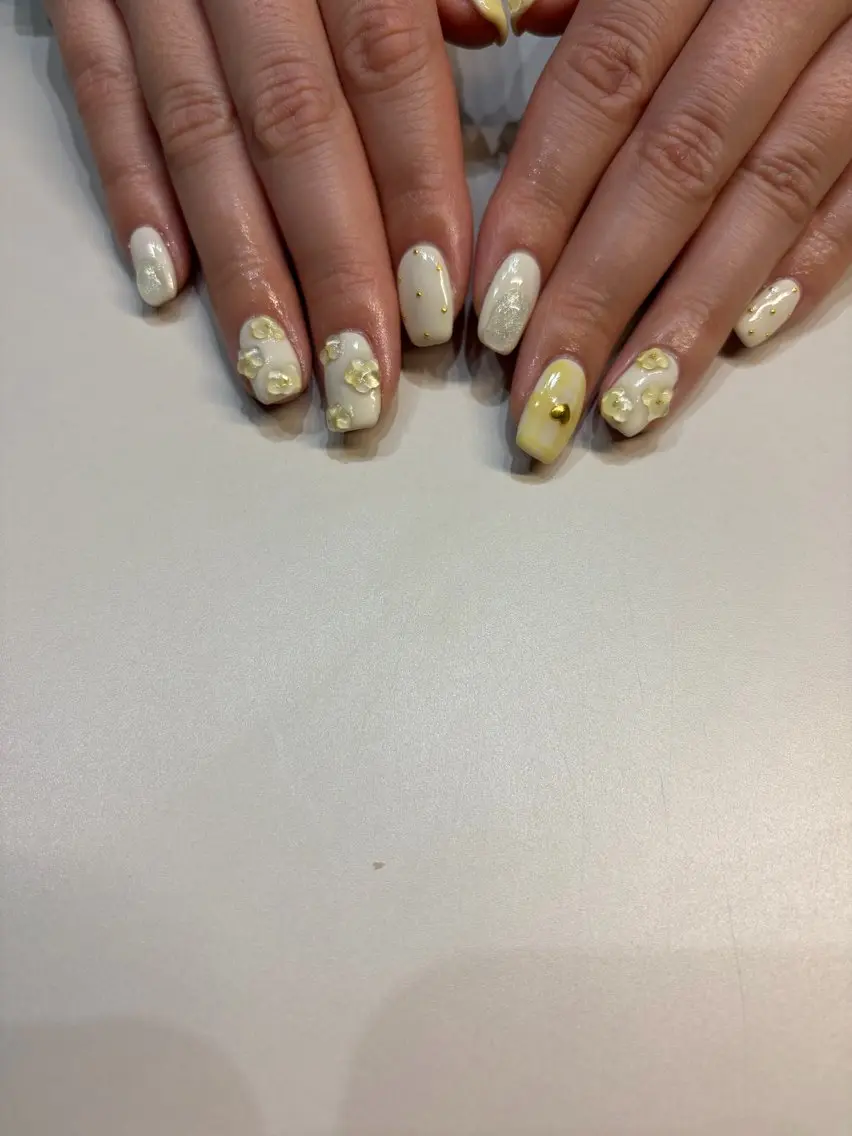 ネイル nailartist lisaのネイルデザイン