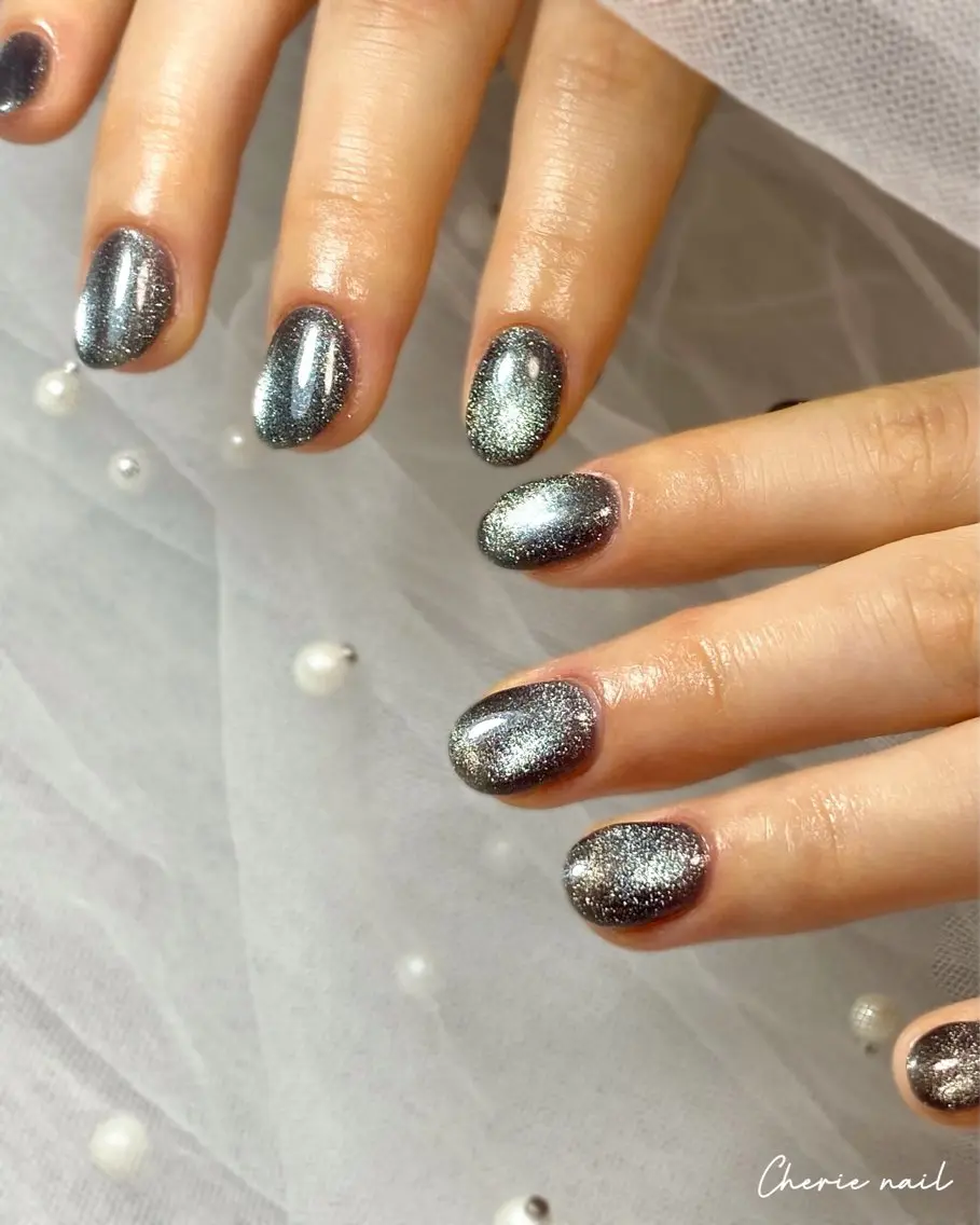 ネイル ジェルネイル キラキラネイル マグネットネイル ワンカラーネイル ハンドネイル Cherienail yunaのネイルデザイン