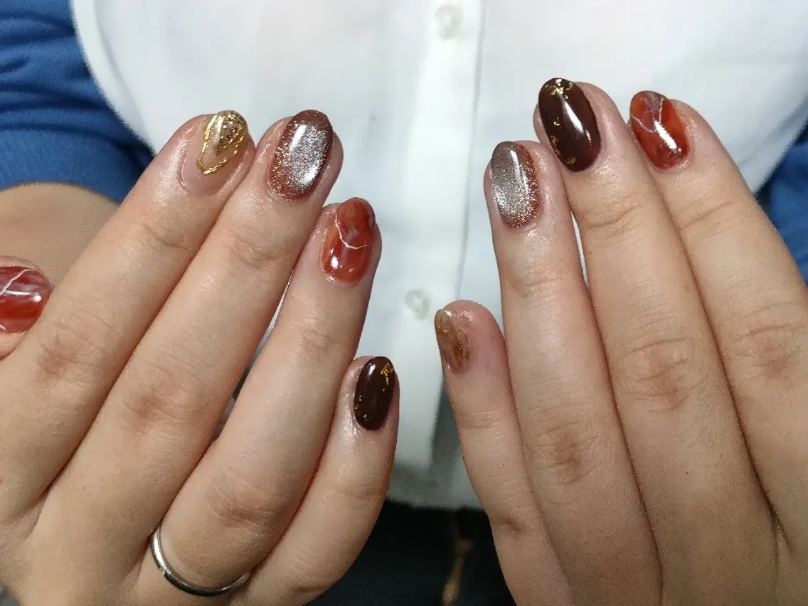 ネイル ブラウン オレンジ oir. nailsalonのネイルデザイン