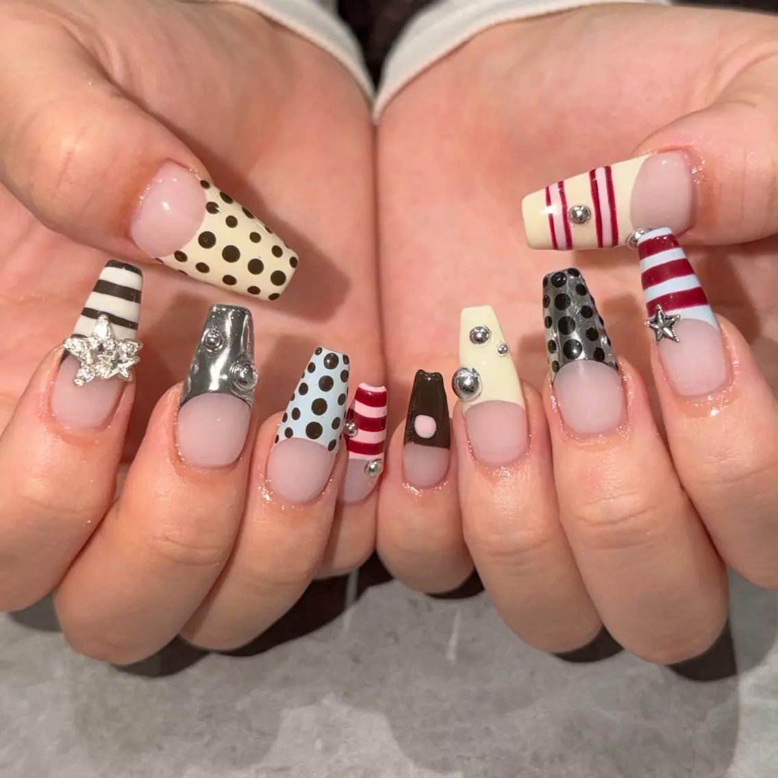 ネイル ハンドネイル IROHA NAIL Kurumi🪽🫧のネイルデザイン