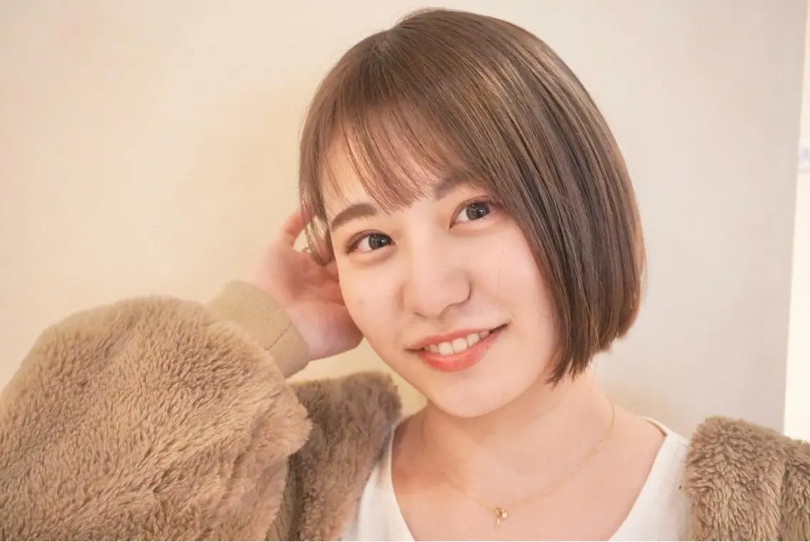 ショート カラー ベージュカラー ブリーチ ミルクティーベージュ ボブ ミヤザキ ユタカのヘアスタイル