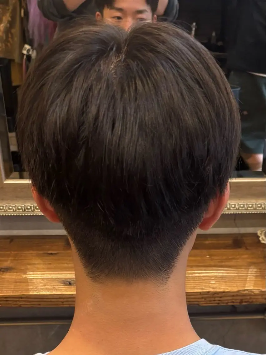 メンズ 刈り上げ アシスタント YASUTOのヘアスタイル