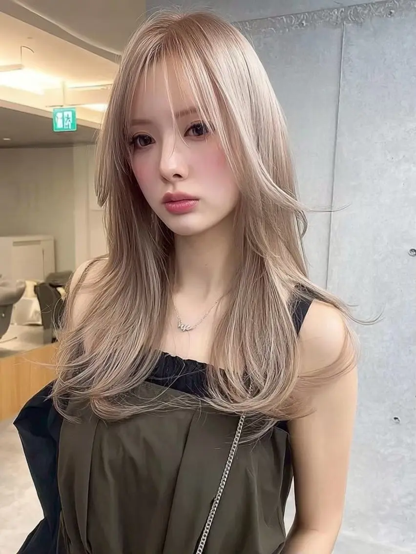 ヘアカラー トリートメント 透明感カラー🎀🪄 Yuunaのヘアスタイル