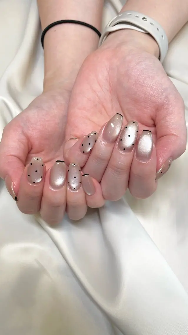 ネイル アートネイル ドット ハンドネイル ui nailのネイルデザイン