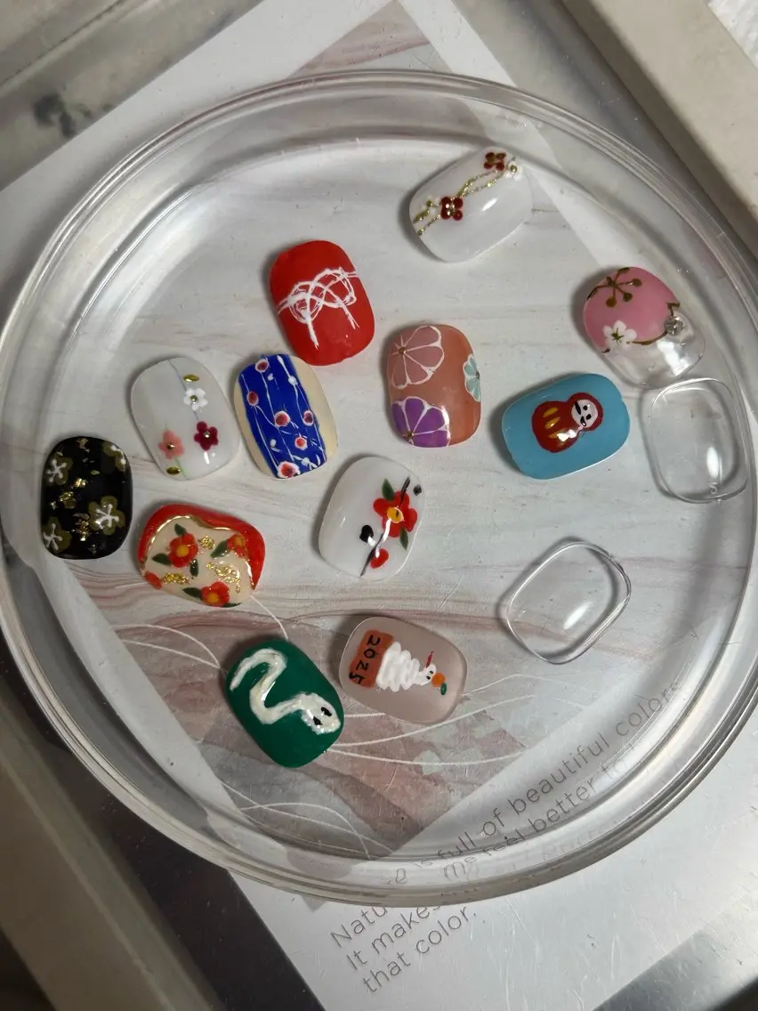 ネイル KAORI🦄 星ヶ丘徒歩1分サロンのネイルデザイン