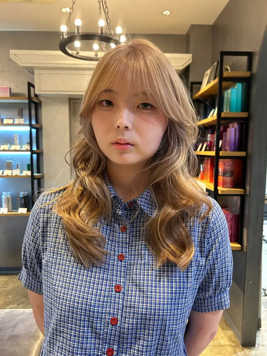 ロング カラー Inity／ Nina✩.*˚のヘアスタイル