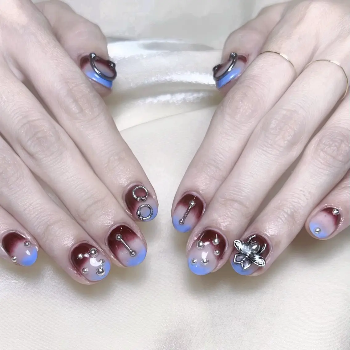 メンズ ネイル メンズ韓国風 アートネイル オーロラネイル ガーリー キラキラネイル ハンドネイル Nail salon 木にいるのネイルデザイン