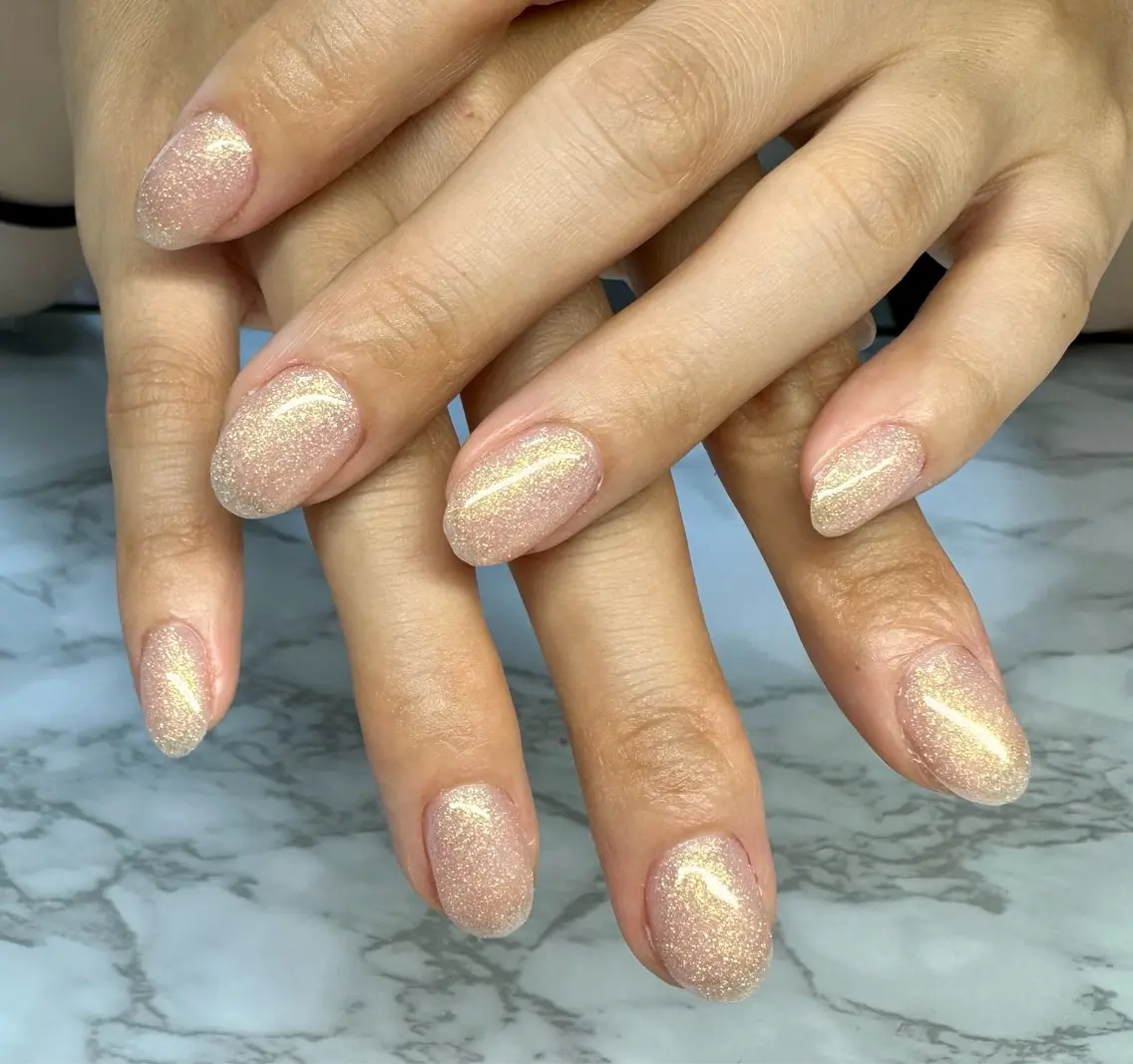 ネイル オーロラネイル ニュアンスネイル ワンカラーネイル 夏ネイル Mai’s nailのネイルデザイン