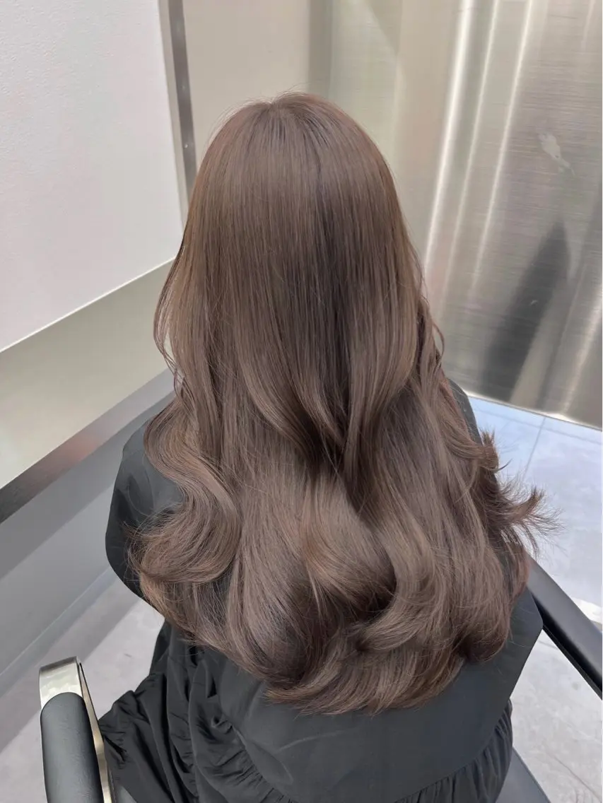 ロング 🚨メンズ曲がる 縮毛矯正りおん🚨のヘアスタイル