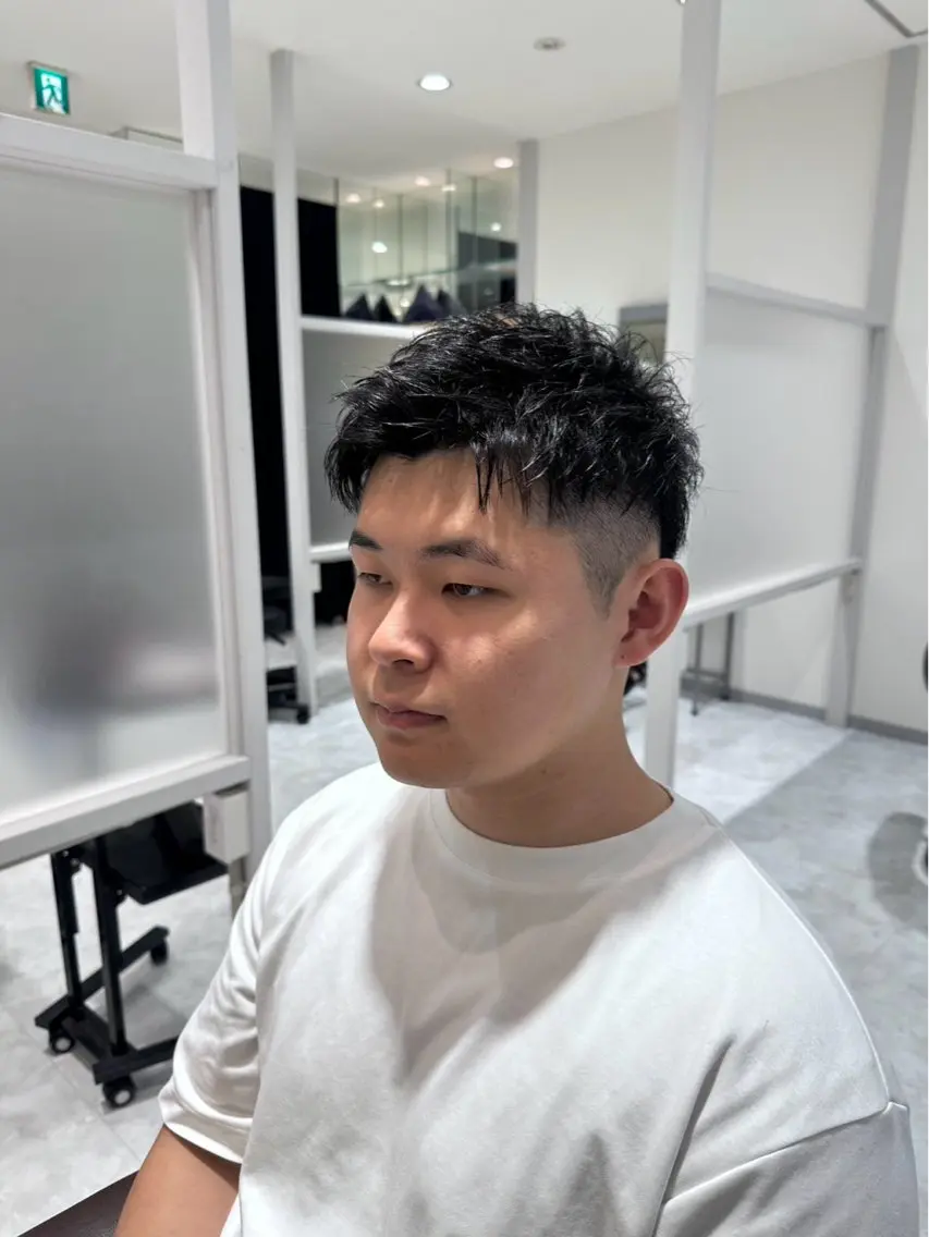 メンズヘアカットの写真