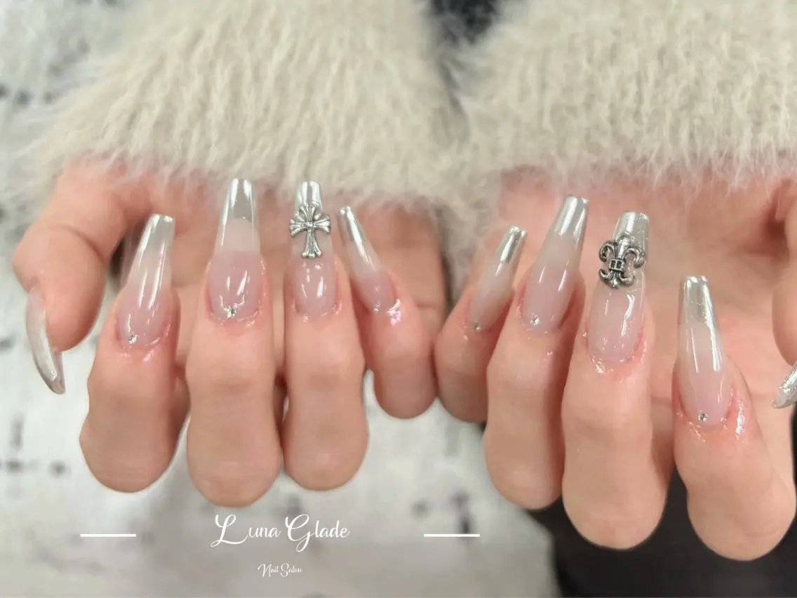 ネイル ハンドネイル Luna Gladeのネイルデザイン
