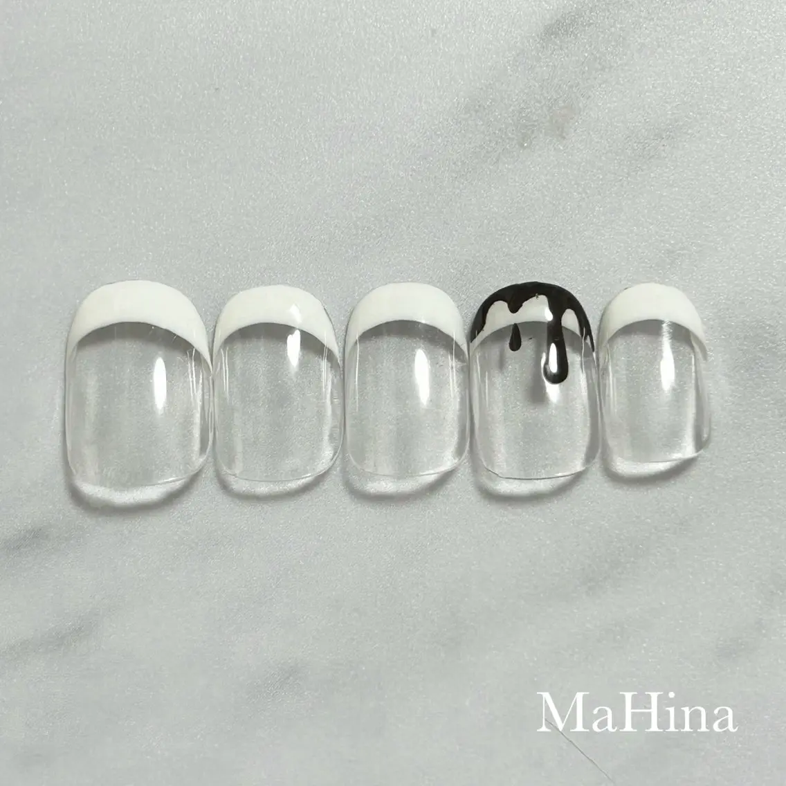 ネイル フレンチネイル シンプルネイル バレンタイン ハンドネイル Le Vernis MaHina・まひなのネイルデザイン