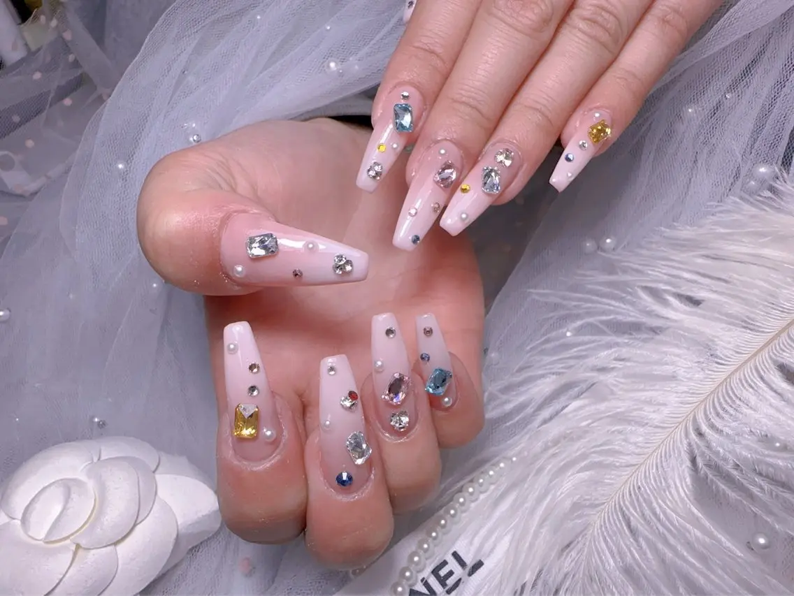 ネイル オーロラネイル フットネイル 韓国ネイル ラメ(グリッター) ラメグラデーション ハンドネイル Belle nail salon 新小岩のネイルデザイン
