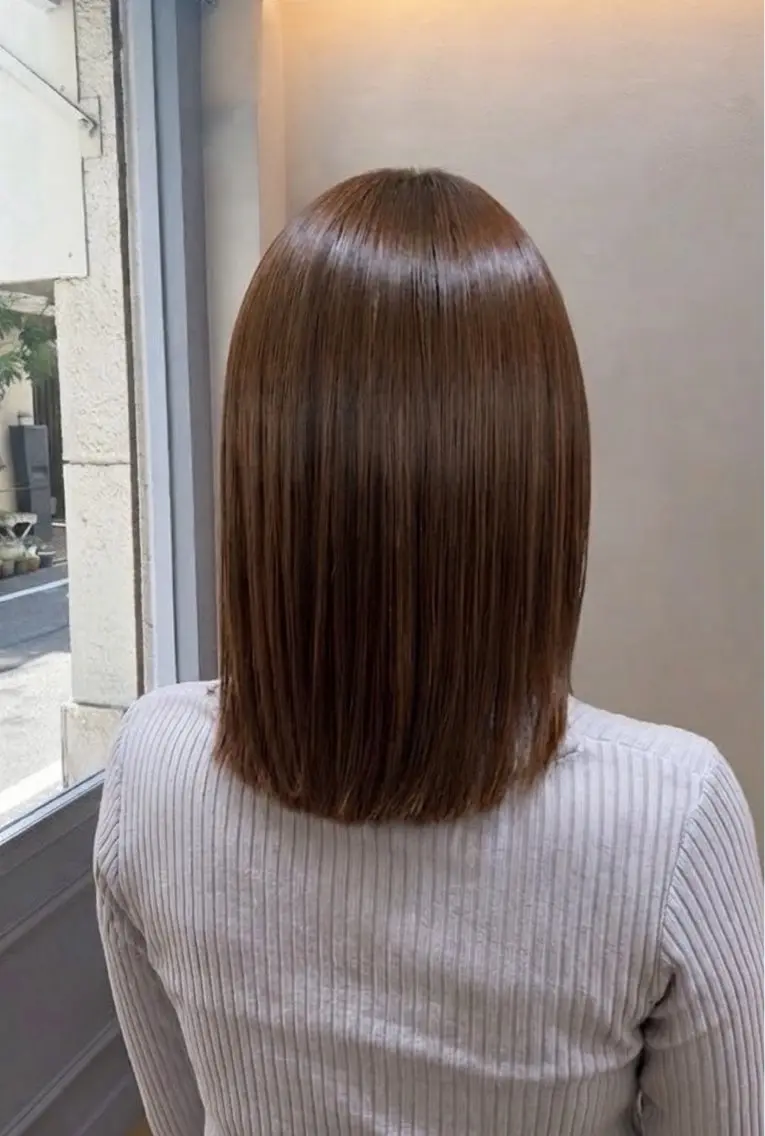 ミディアム 松下 沙織のヘアスタイル