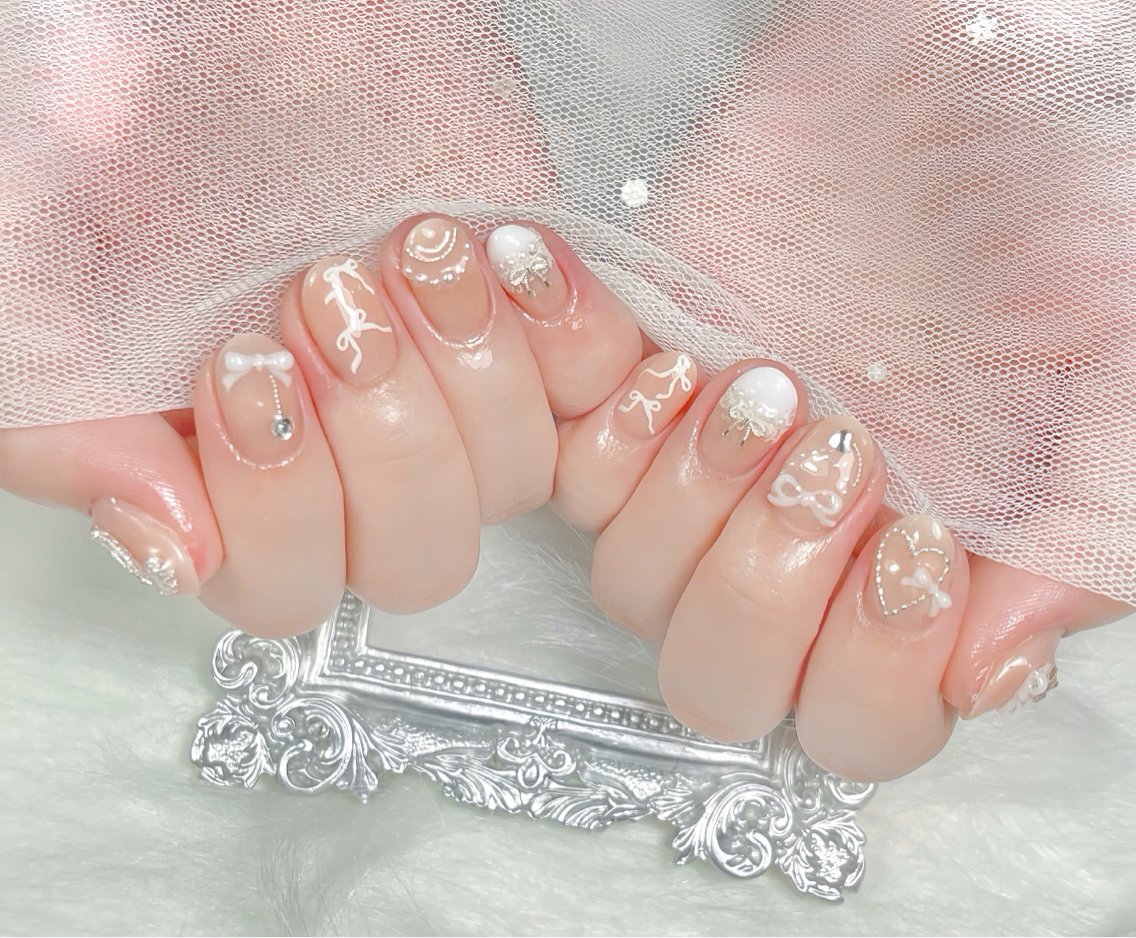 ネイル チークネイル 長さ出し フレンチネイル ジェルネイル グラデーション ハンドネイル THANHTHANH NAILのネイルデザイン