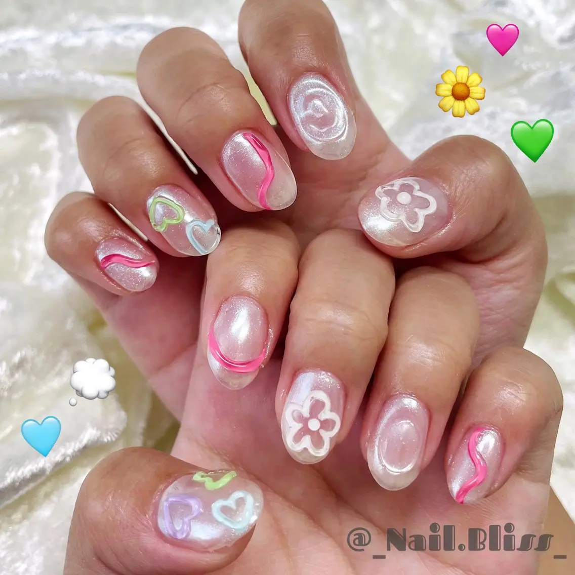 ネイル ぷっくりネイル ハンドネイル NAIL BLISSのネイルデザイン