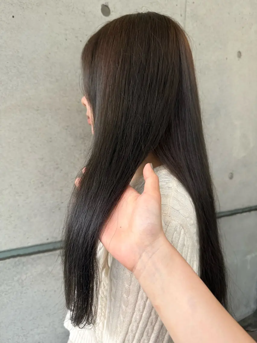 ロング カラー トリートメント 🩶 AIRA / 透明感カラー 🩶のヘアスタイル